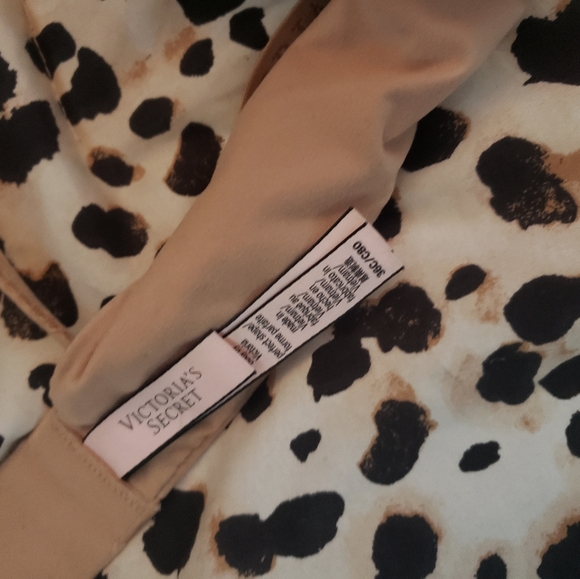 Victorias Secret Bra Bundle - Picture 8 of 13